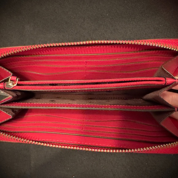 Kate Spade Pink Satchel Collection - Picture 4 of 4